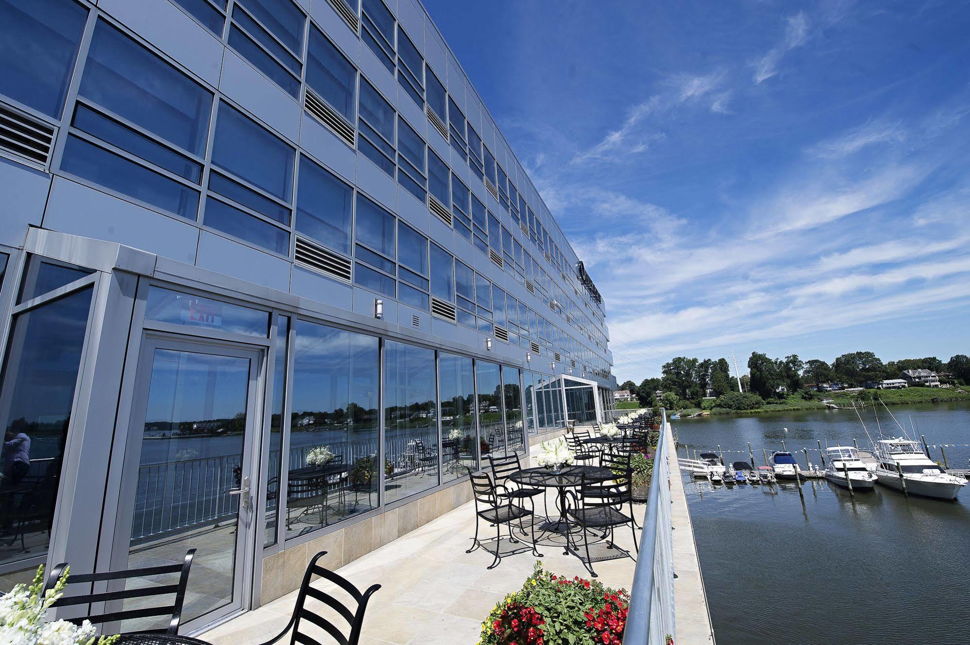 Oyster Point Hotel Red Bank Exterior photo